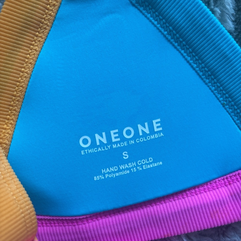 Oneone Bikini Set - Picture 6 of 8